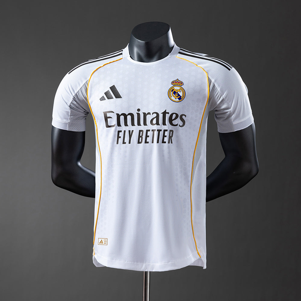 Real Madrid 25/26 home kit (1:1)