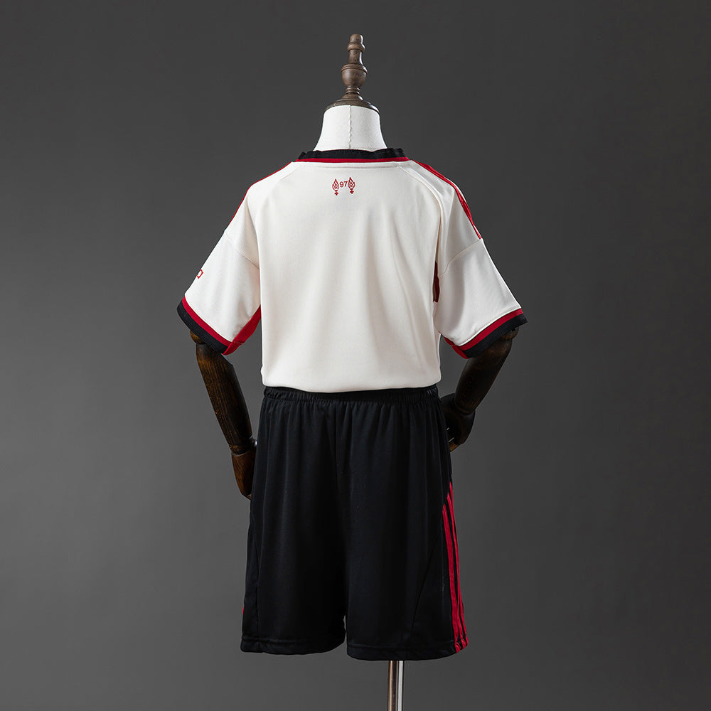 Liverpool Fc away kids kit  (1:1)
